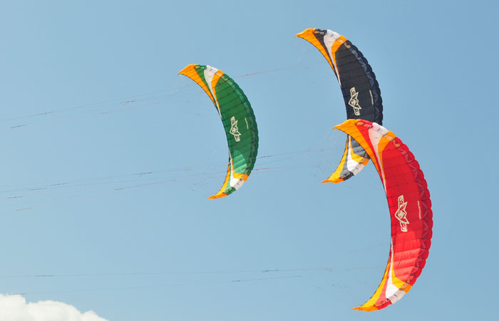 Losjes kubus zelfstandig naamwoord Powerkites en vliegers kopen? | Powerkite School