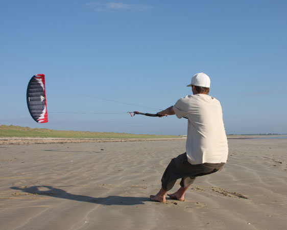 Powerkiten strand Zelf aan de powerkite